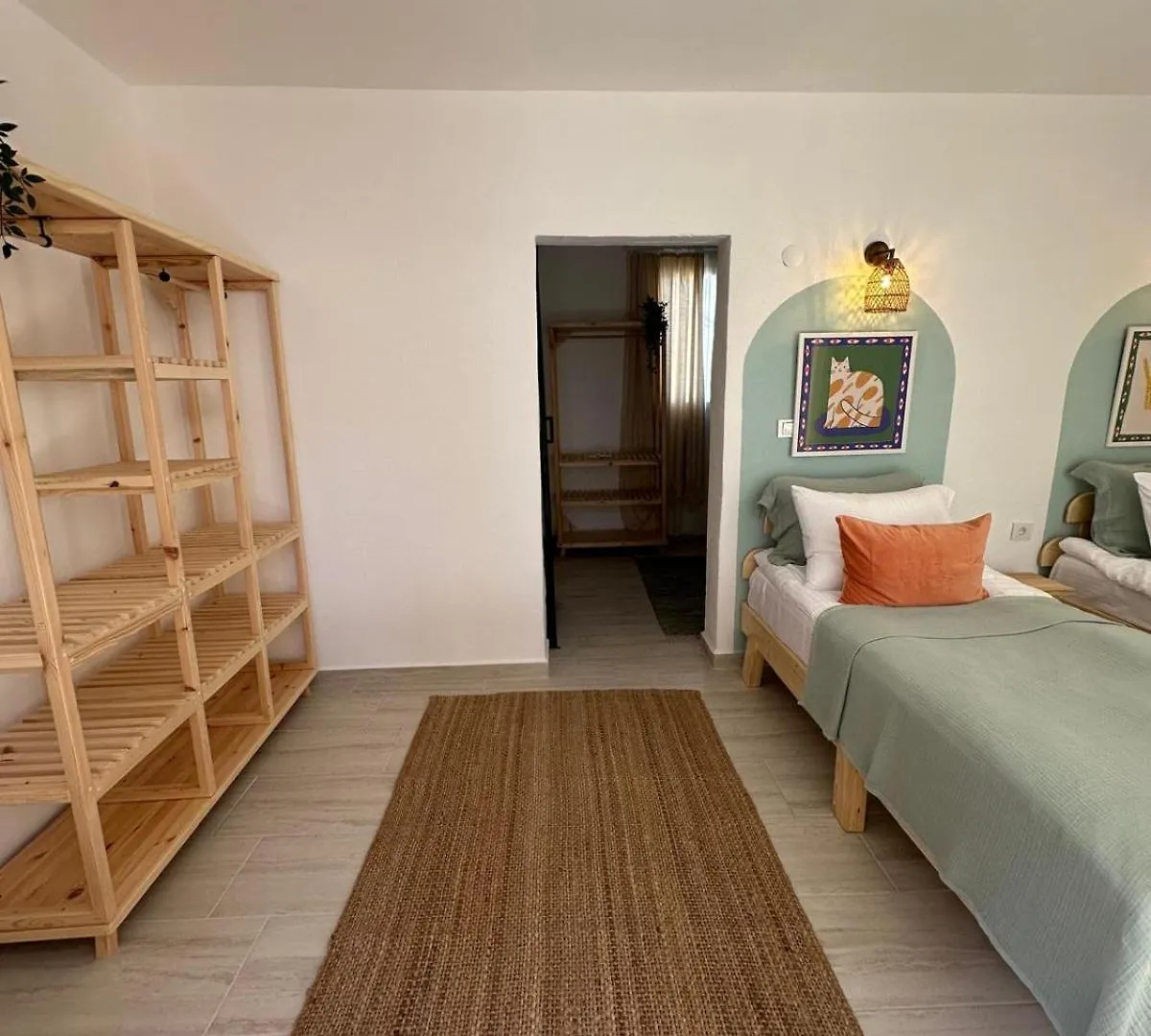 Monk Island Hotel Esmirna