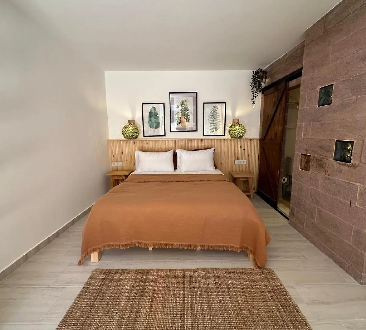 Hotel Monk Island İzmir