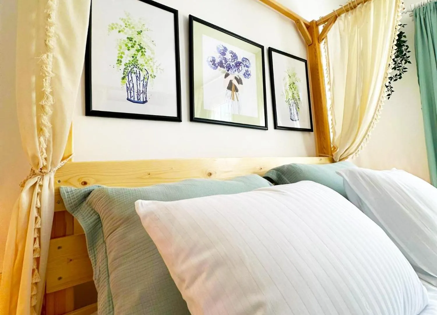 Hotel Monk Island İzmir